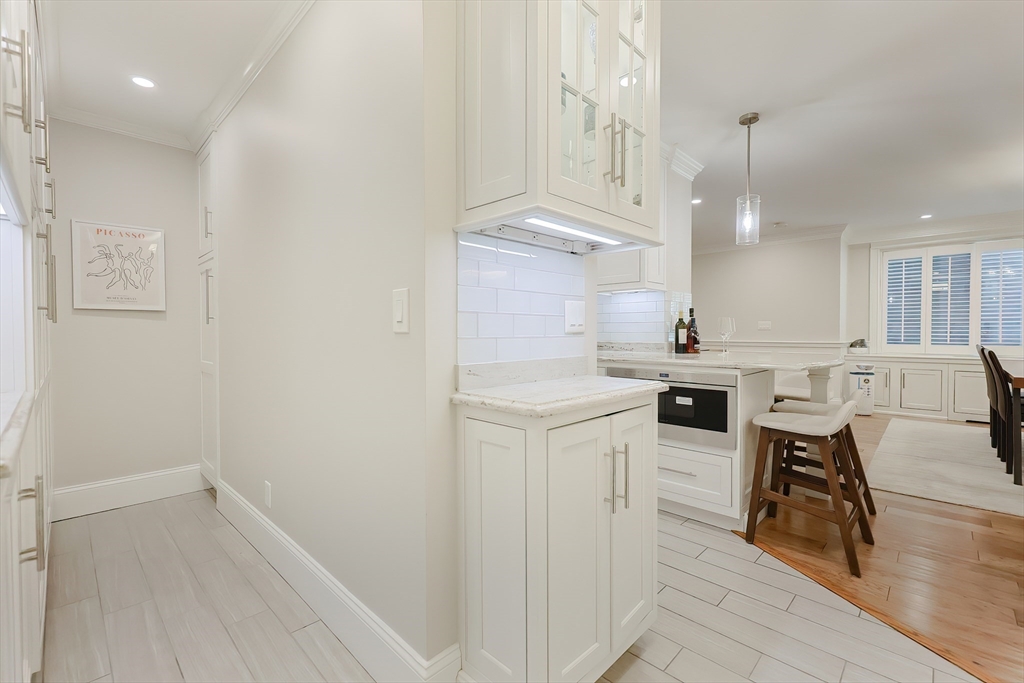 180 Beacon St # 3G