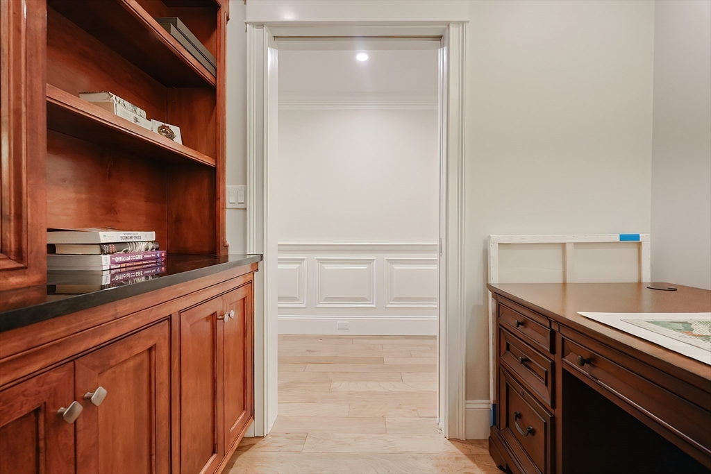 180 Beacon St # 3G