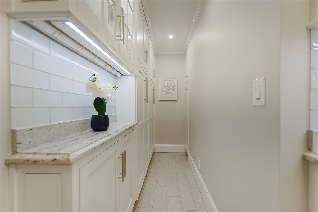180 Beacon St # 3G