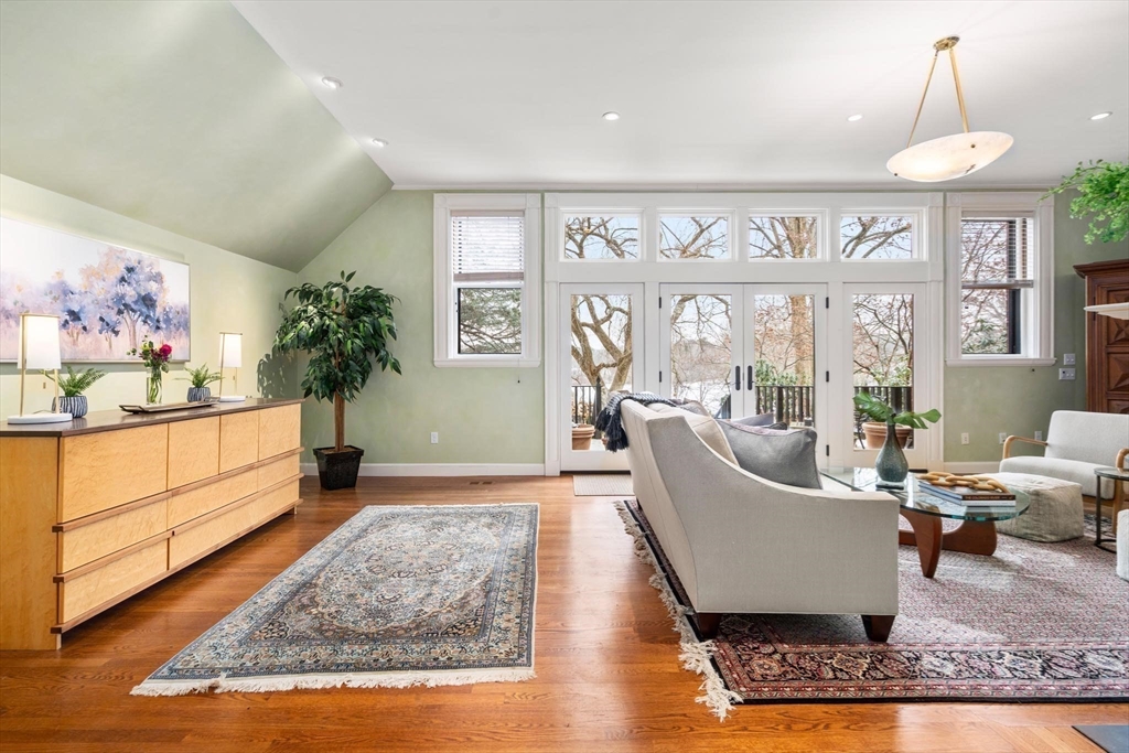 545 Boylston St # 545