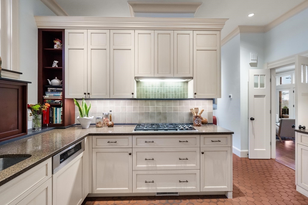 545 Boylston St # 545