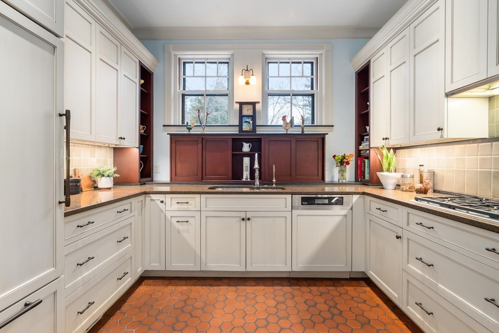 545 Boylston St # 545