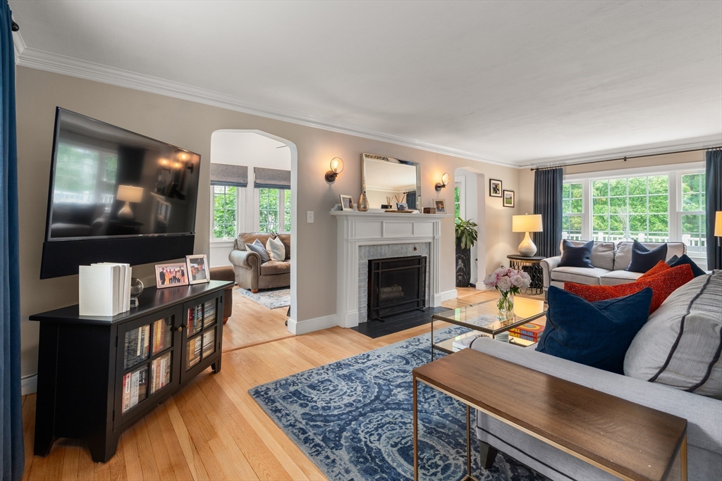51 Clifton Rd