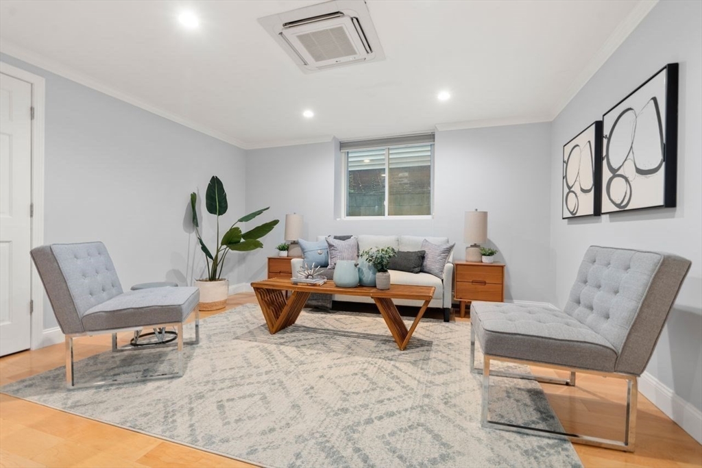 120 Pleasant # 1