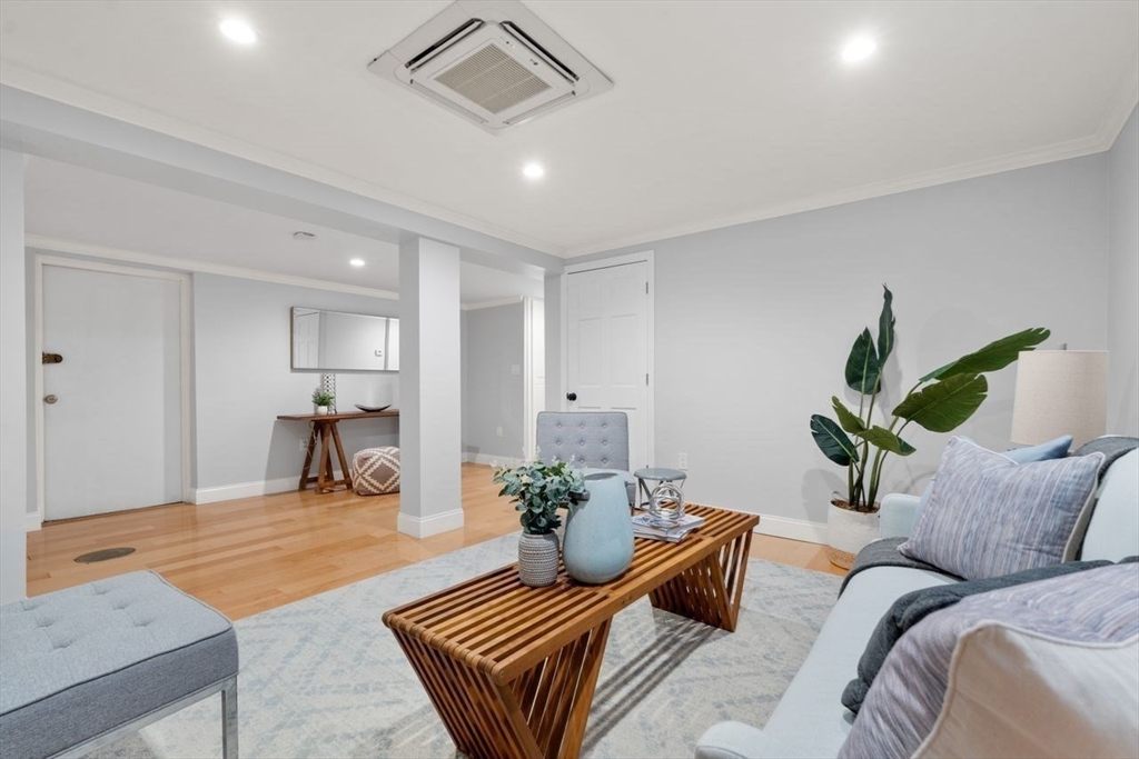 120 Pleasant # 1