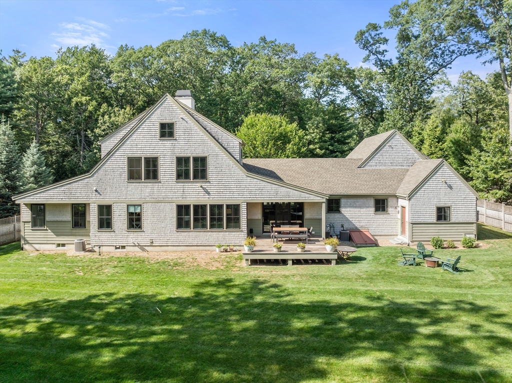 141 Gun Hill St