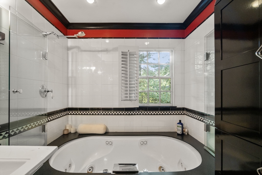 4 Hosmer Cir