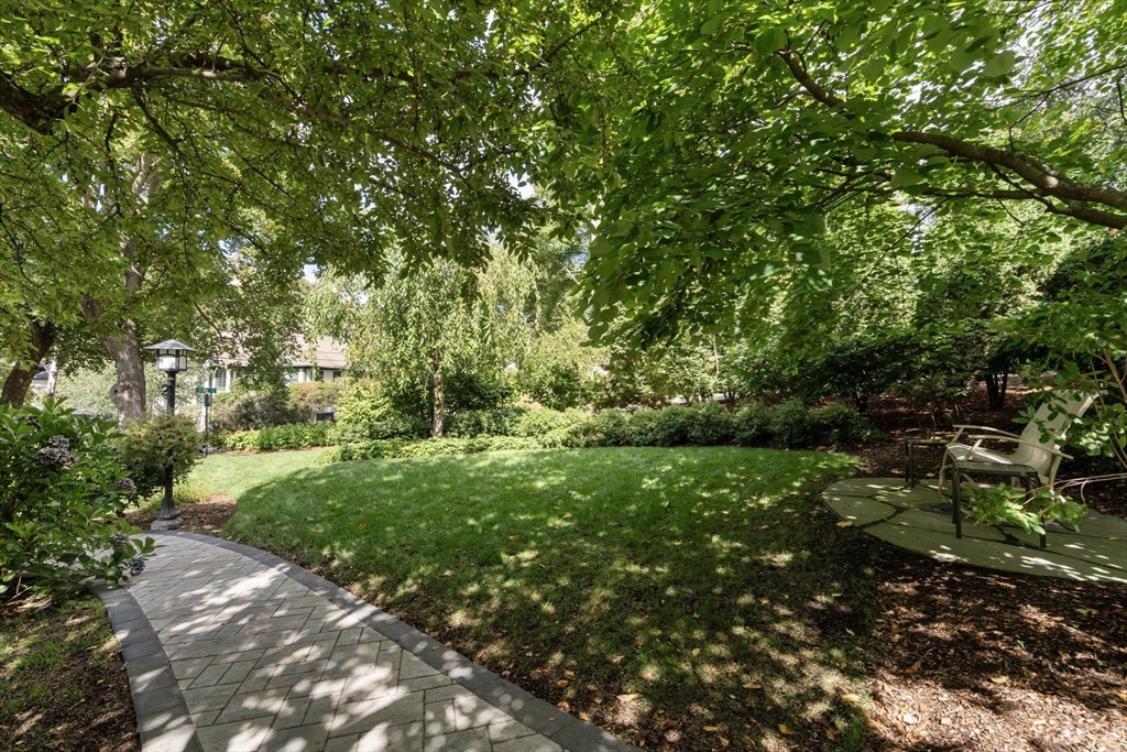 4 Hosmer Cir