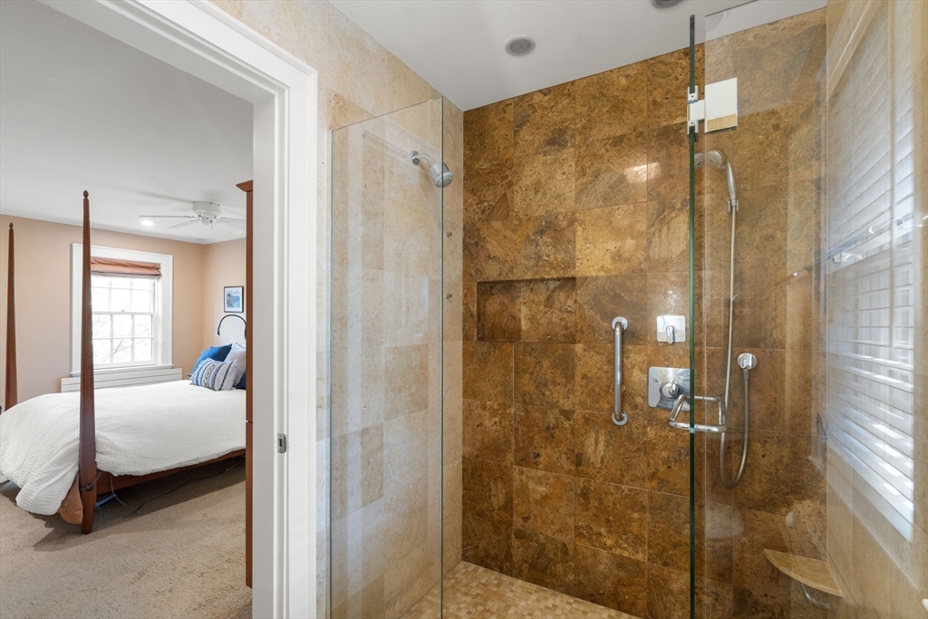 4 Hosmer Cir