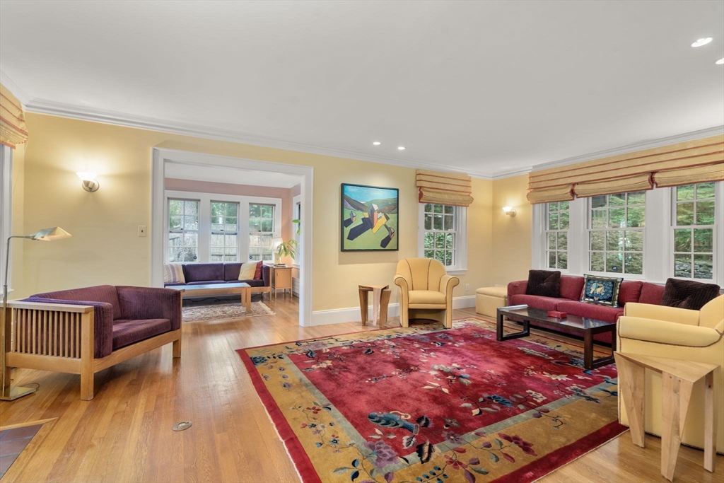 4 Hosmer Cir