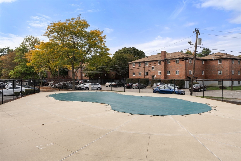 21 Westgate Rd # 6