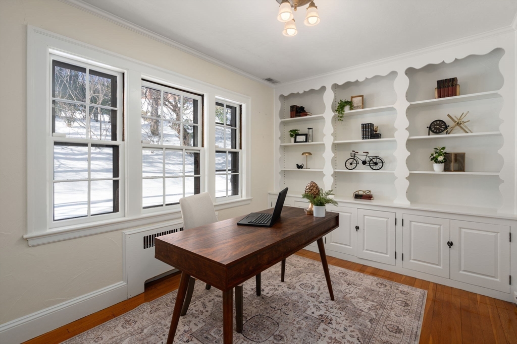 36 Goodnough Rd