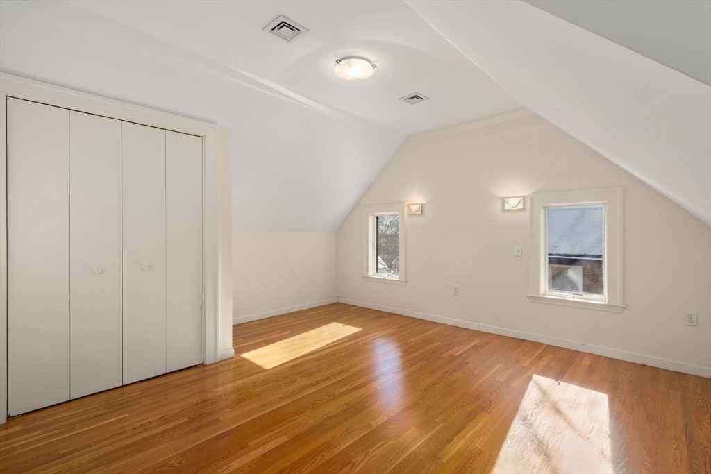 36 Goodnough Rd