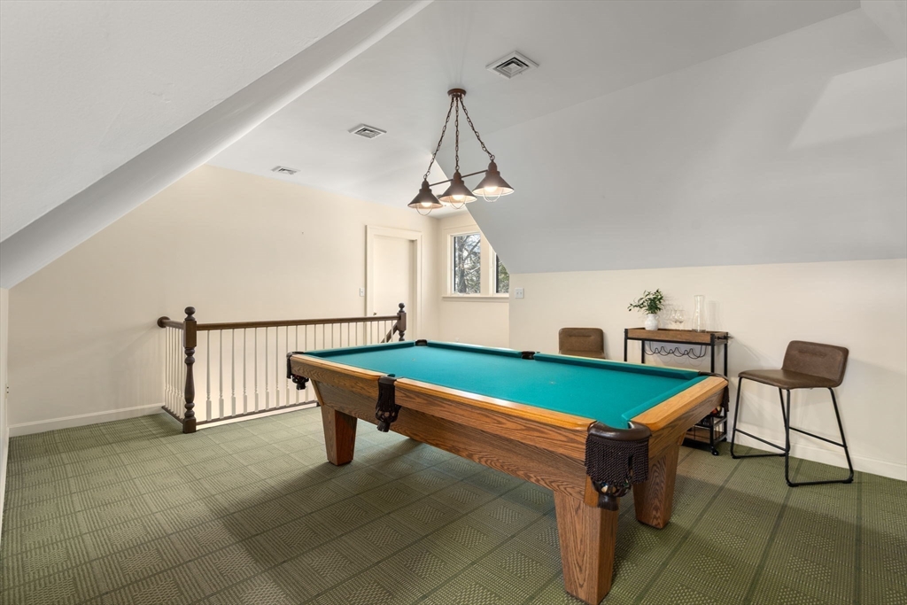 36 Goodnough Rd
