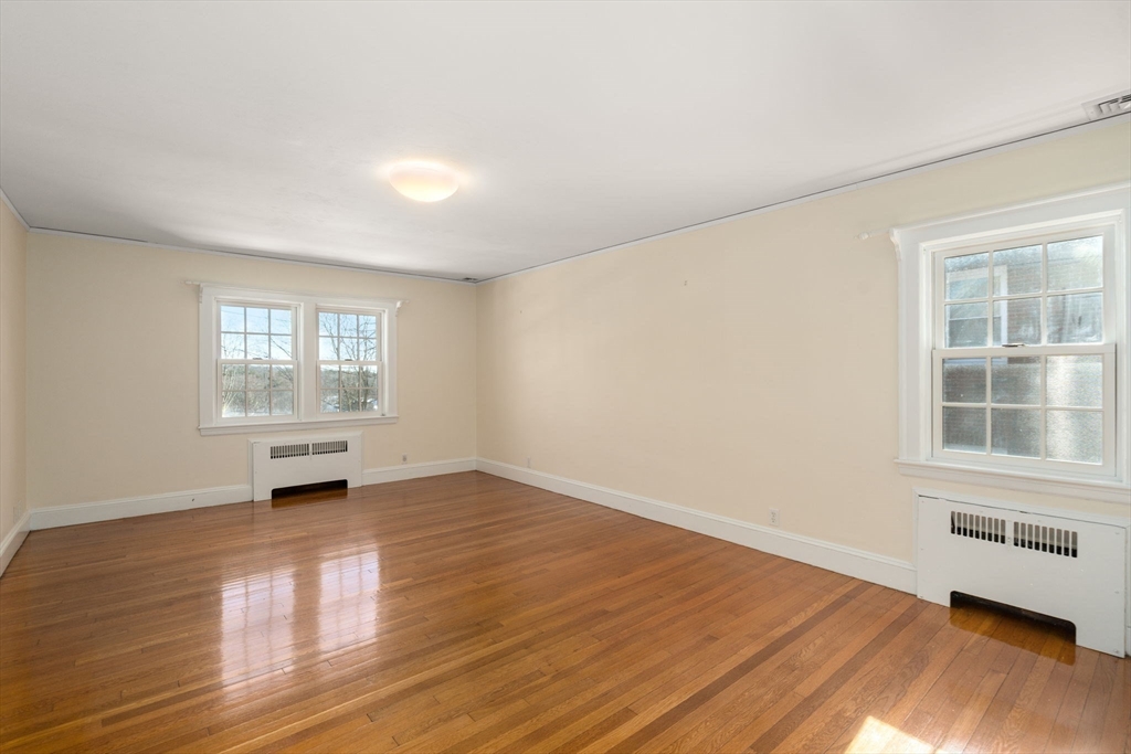 36 Goodnough Rd