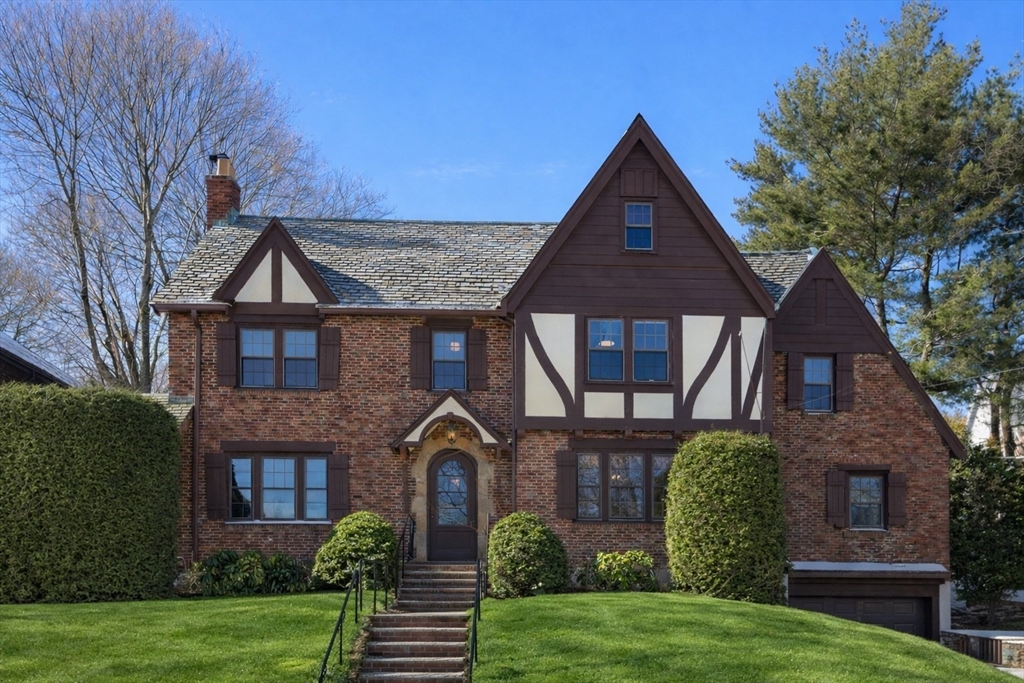 36 Goodnough Rd