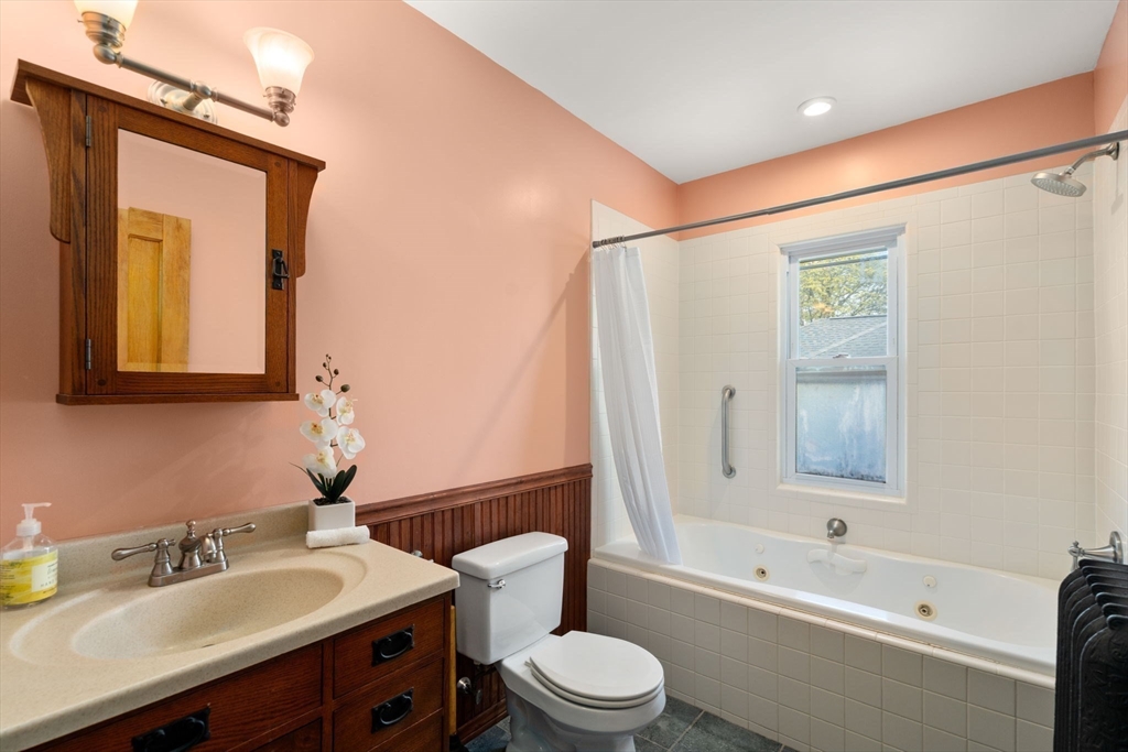 114 Lancaster Ter # 2