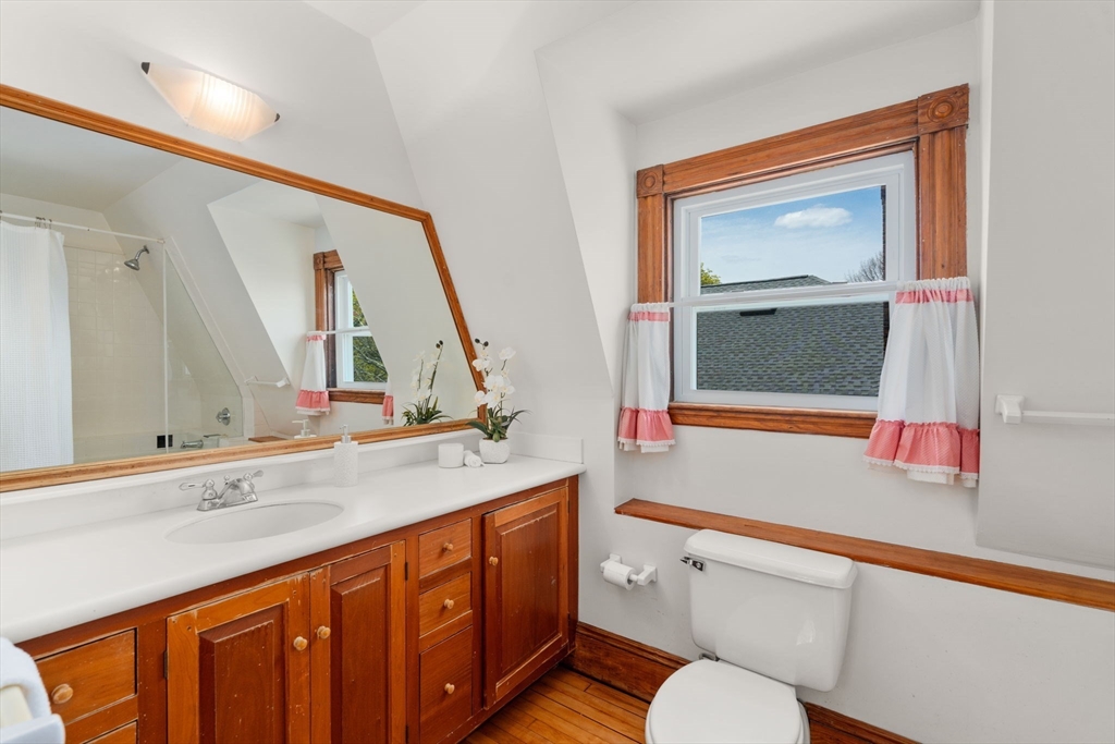 114 Lancaster Ter # 2