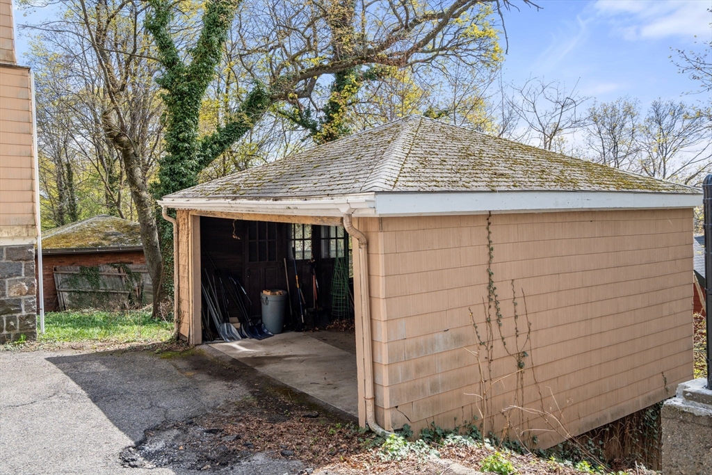 114 Lancaster Ter # 2