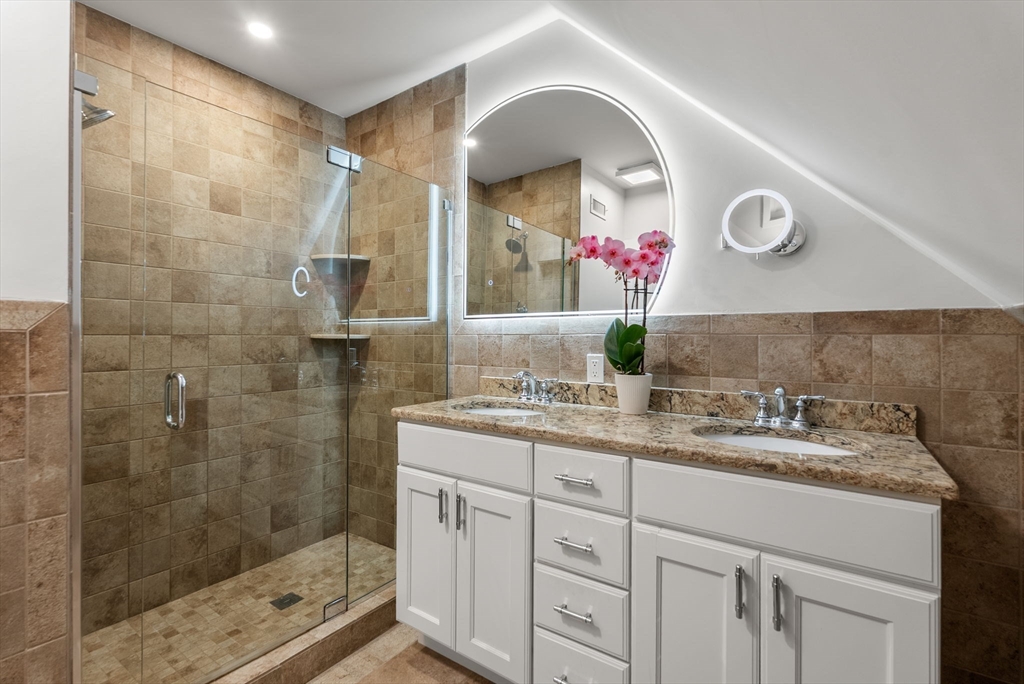 1469 Centre St # 2
