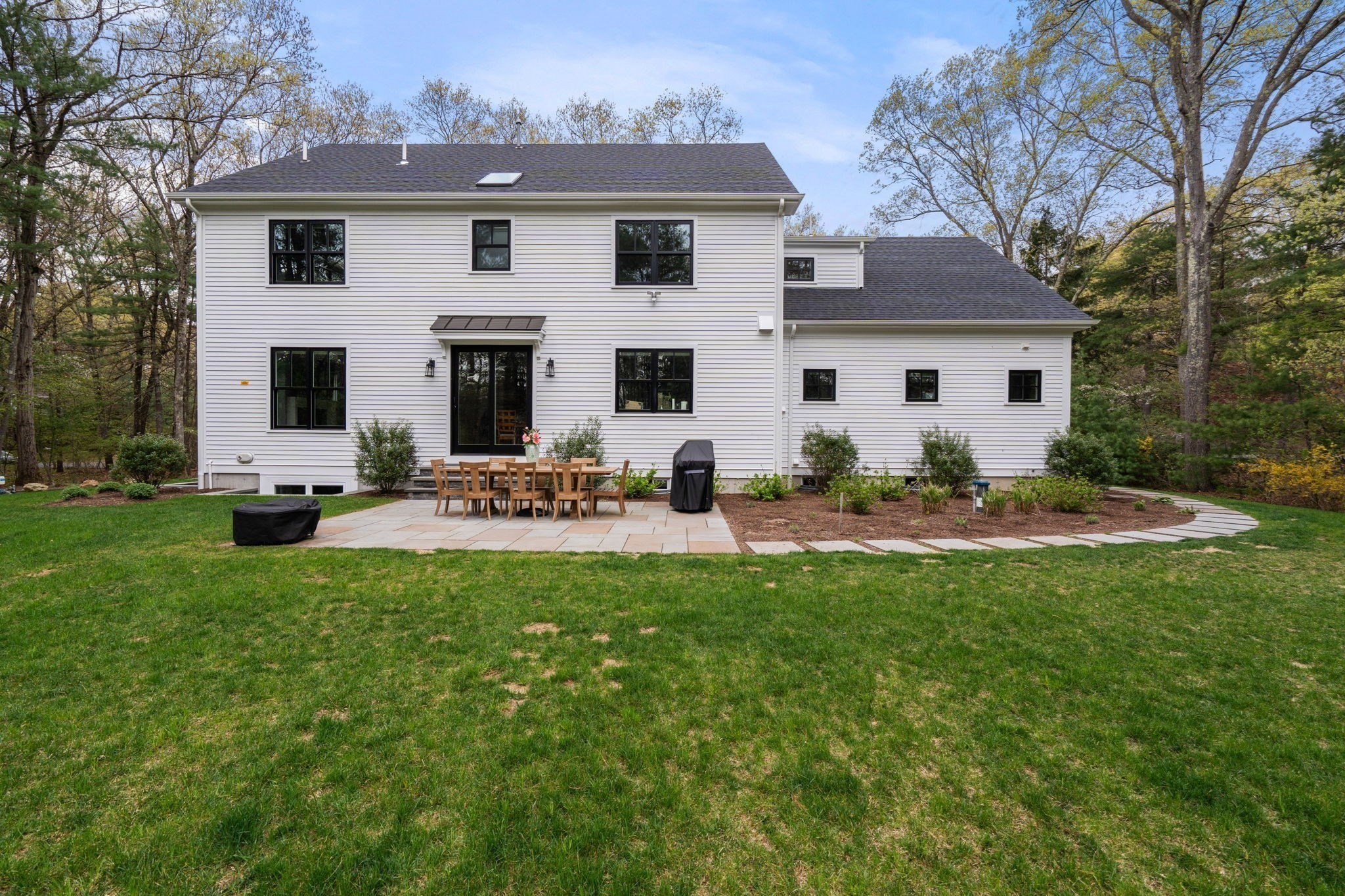 55 Oakdale Ave