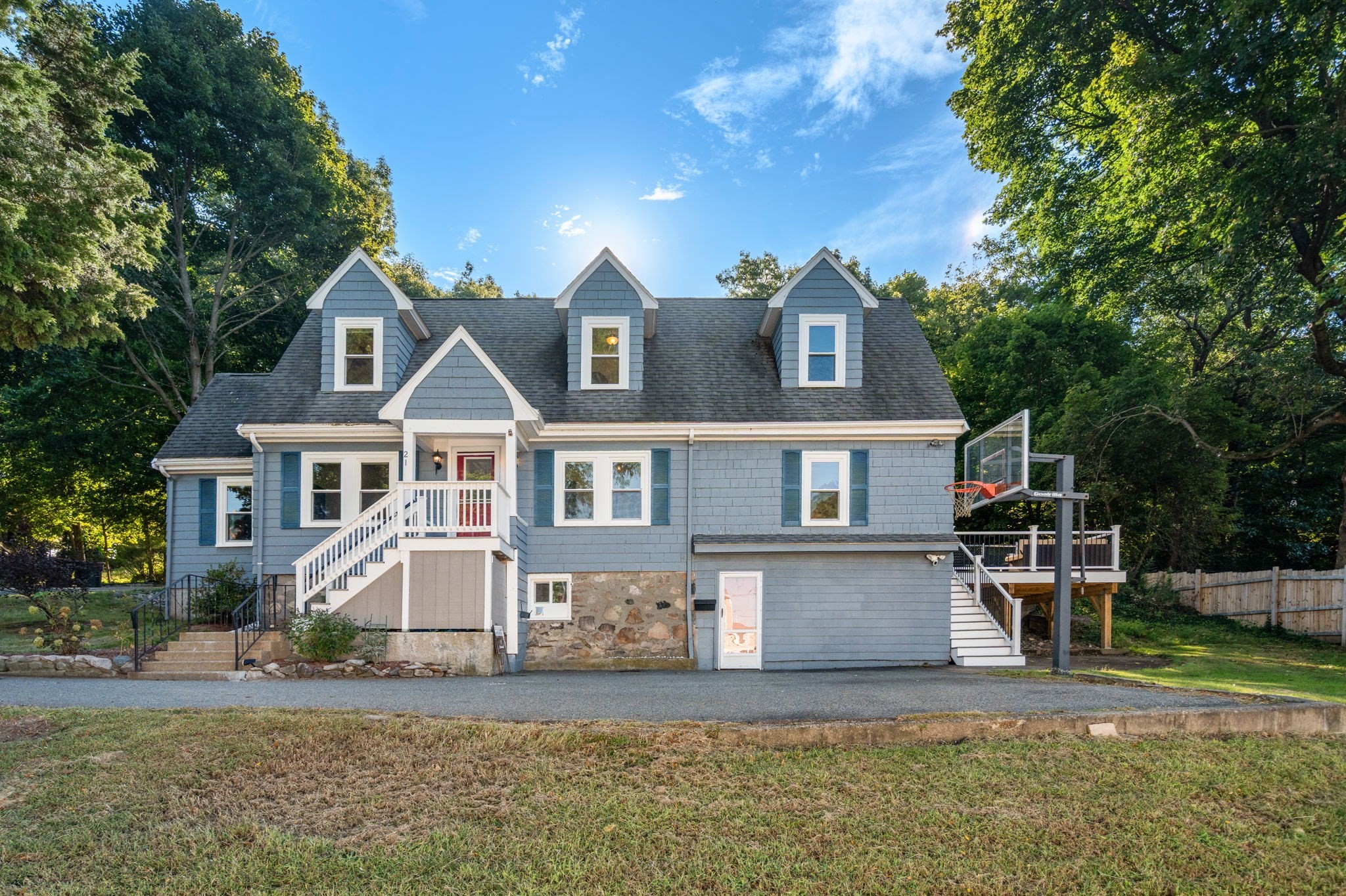 21 Lamoine St