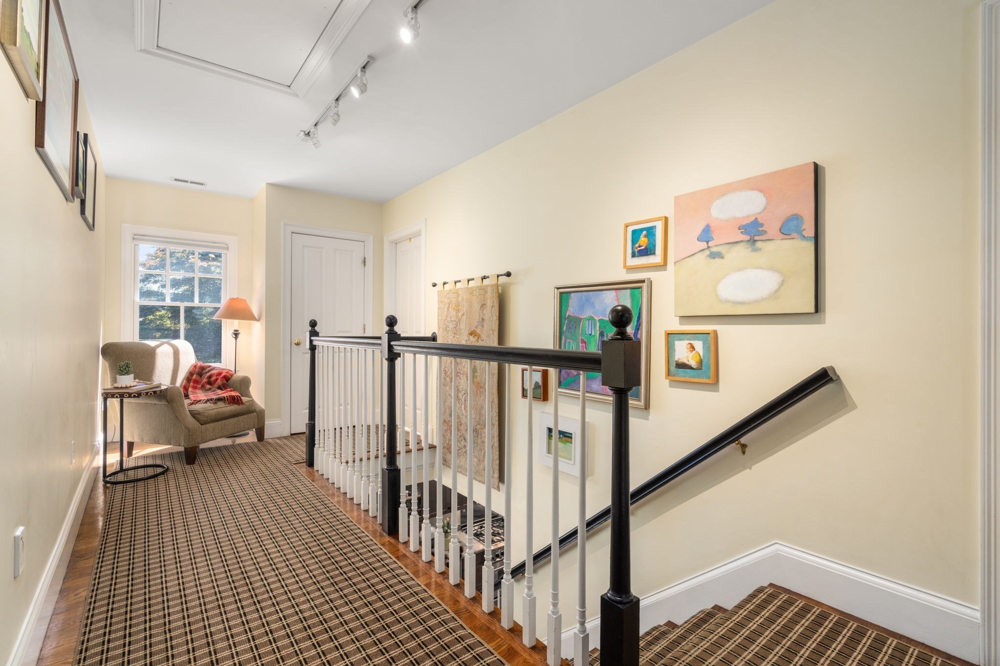 75 Seaverns Ave