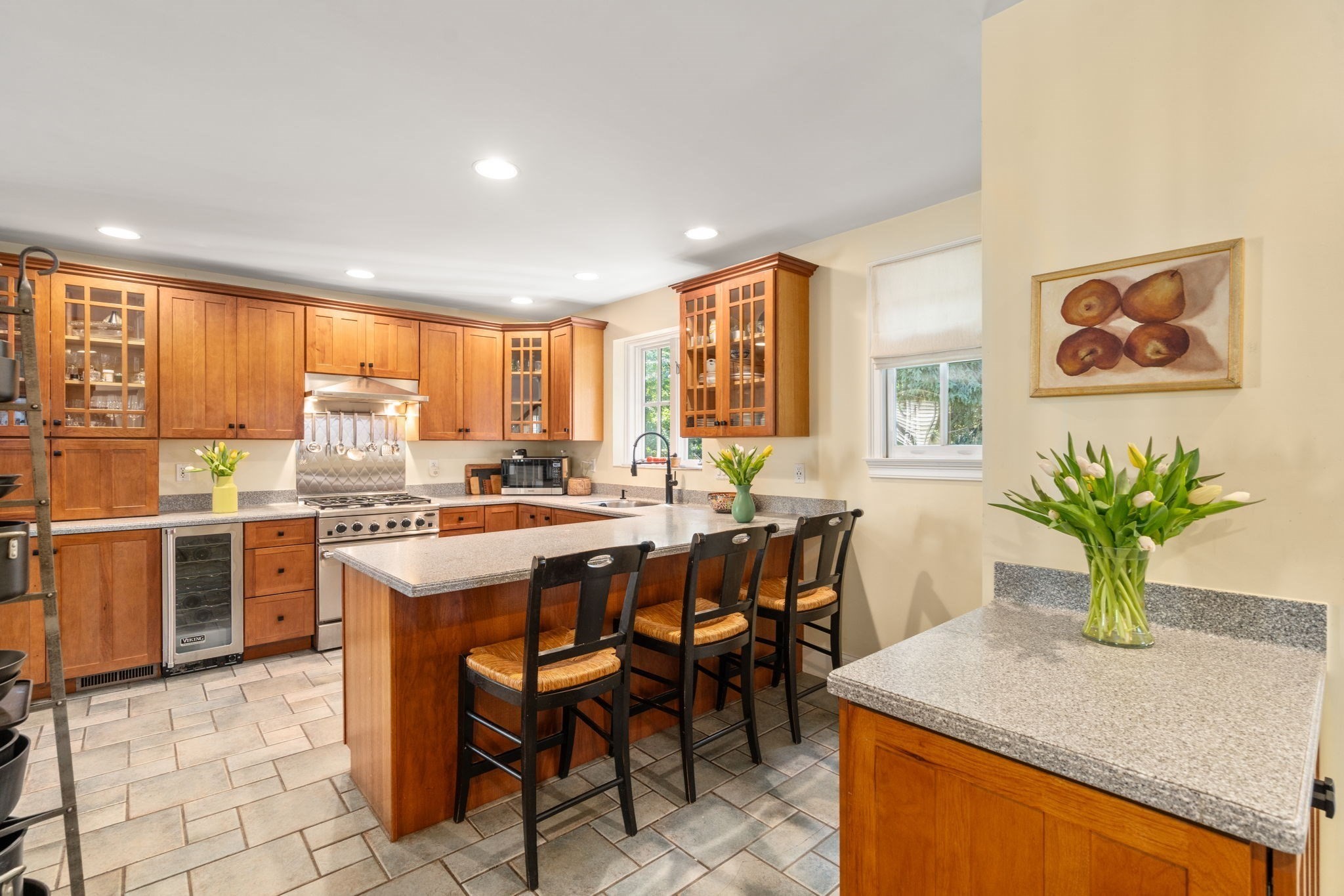 75 Seaverns Ave
