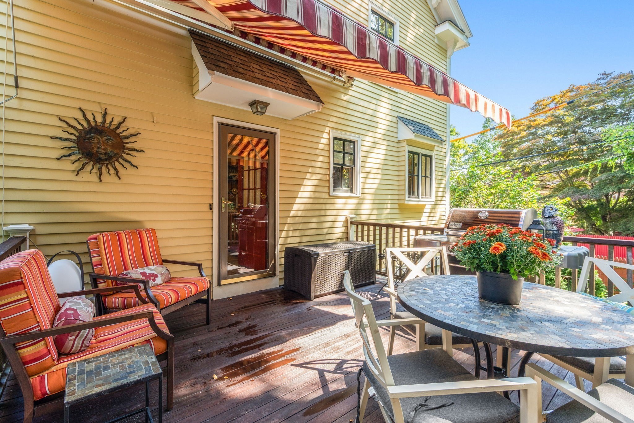 75 Seaverns Ave