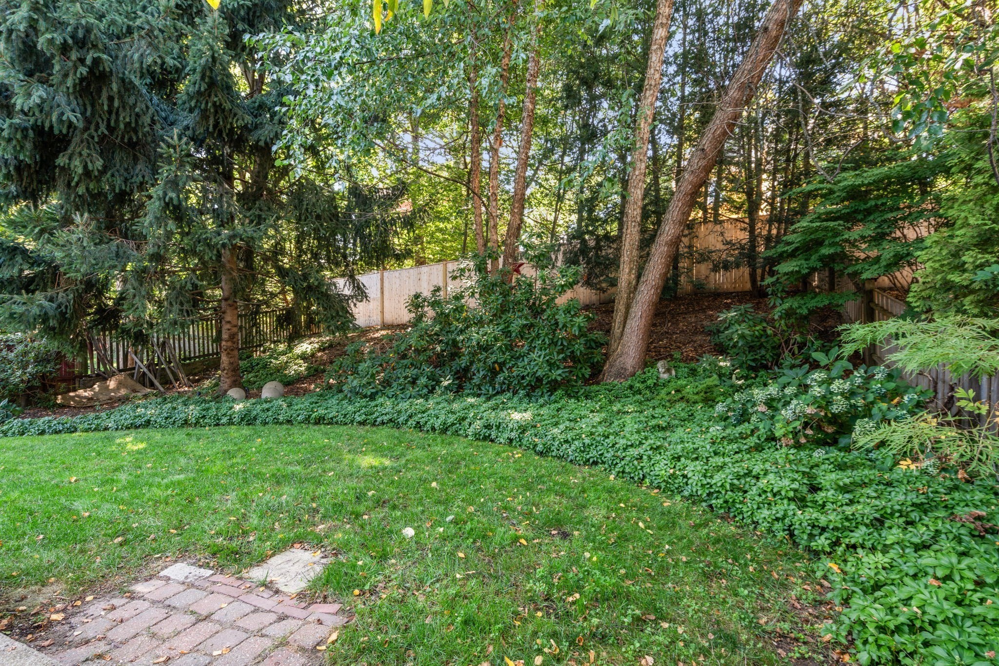 75 Seaverns Ave