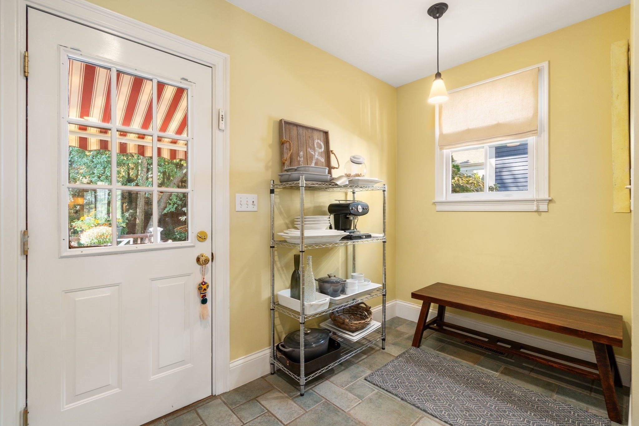 75 Seaverns Ave