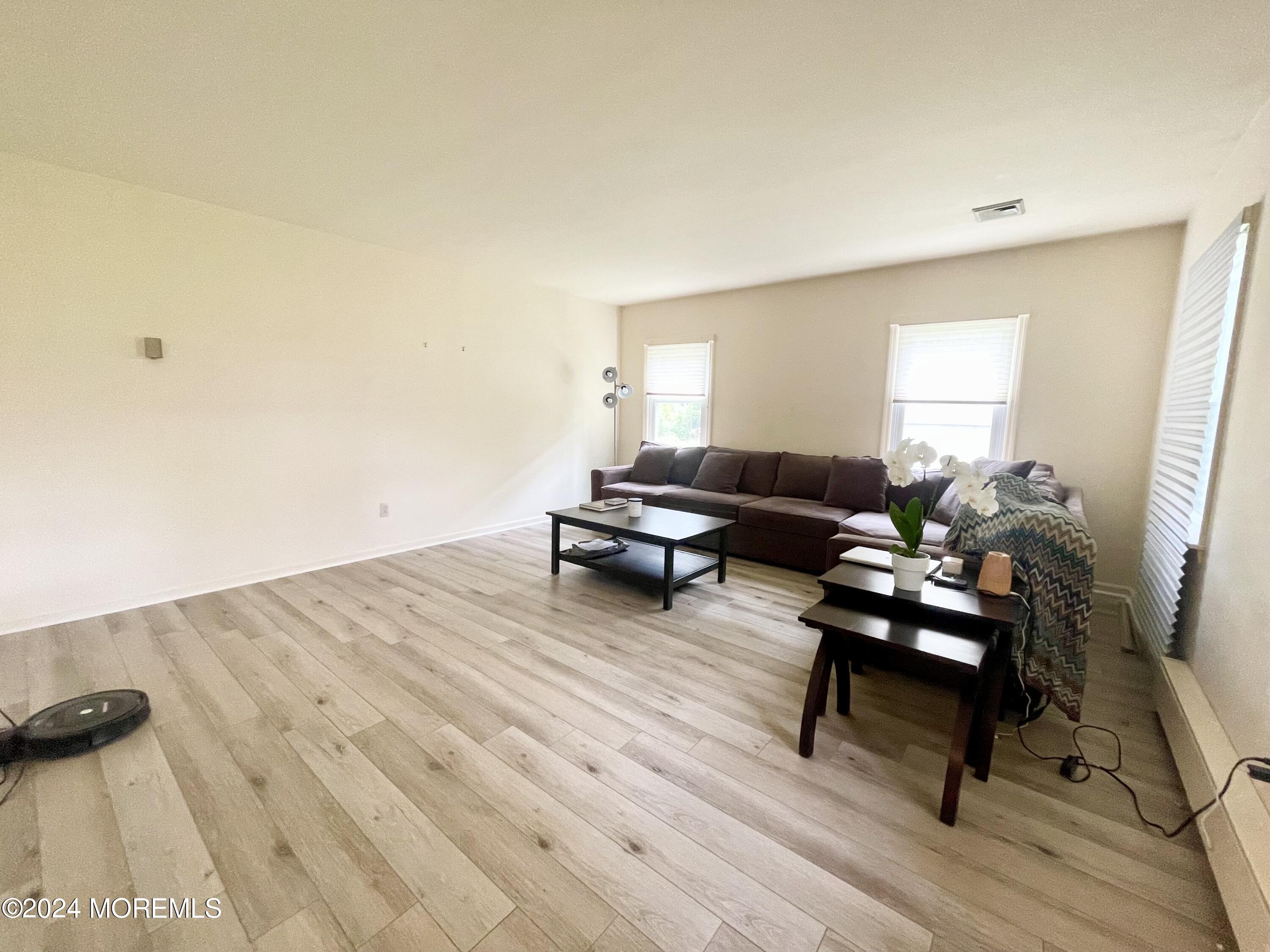1049 Stratton Place