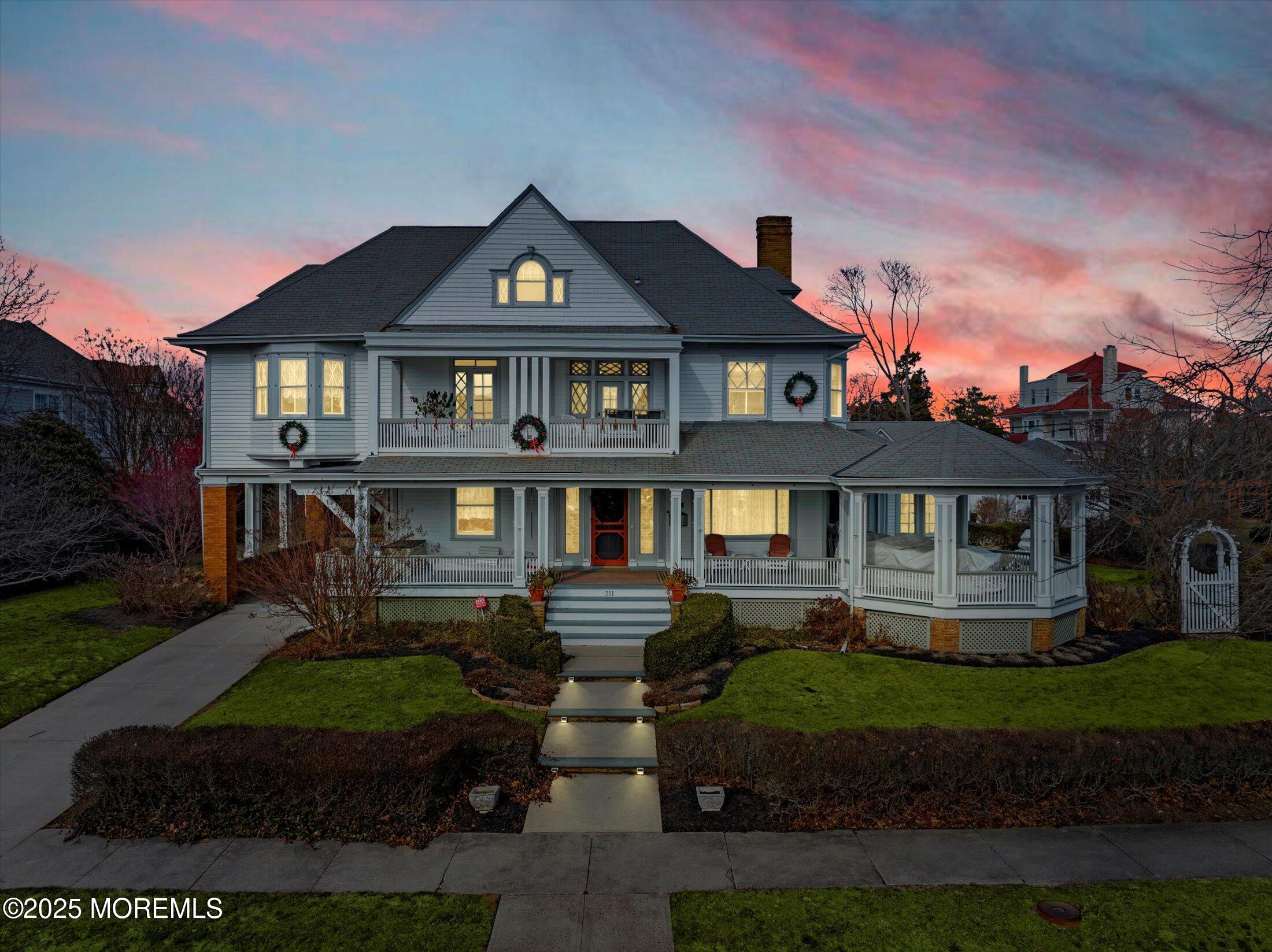 211 Cedar Avenue