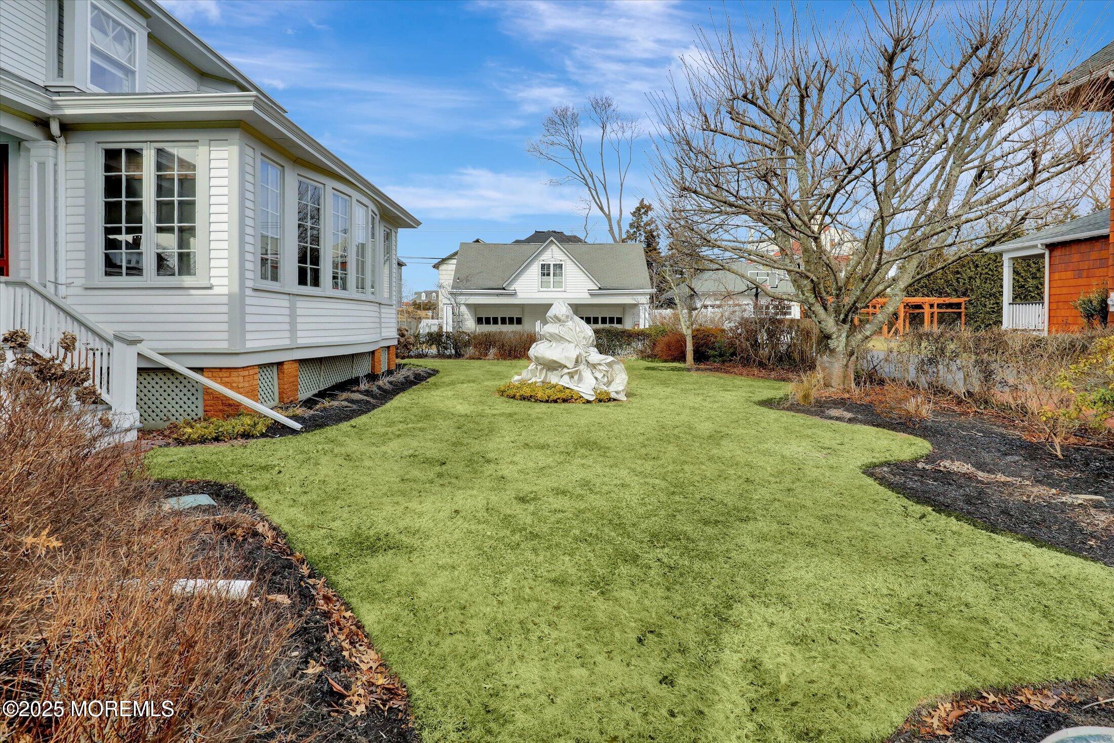 211 Cedar Avenue