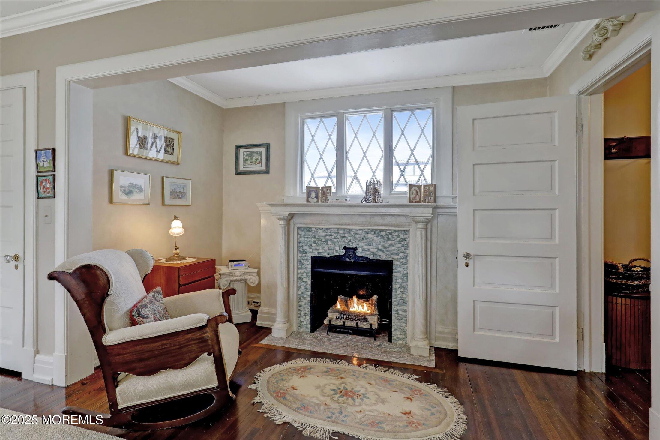 211 Cedar Avenue