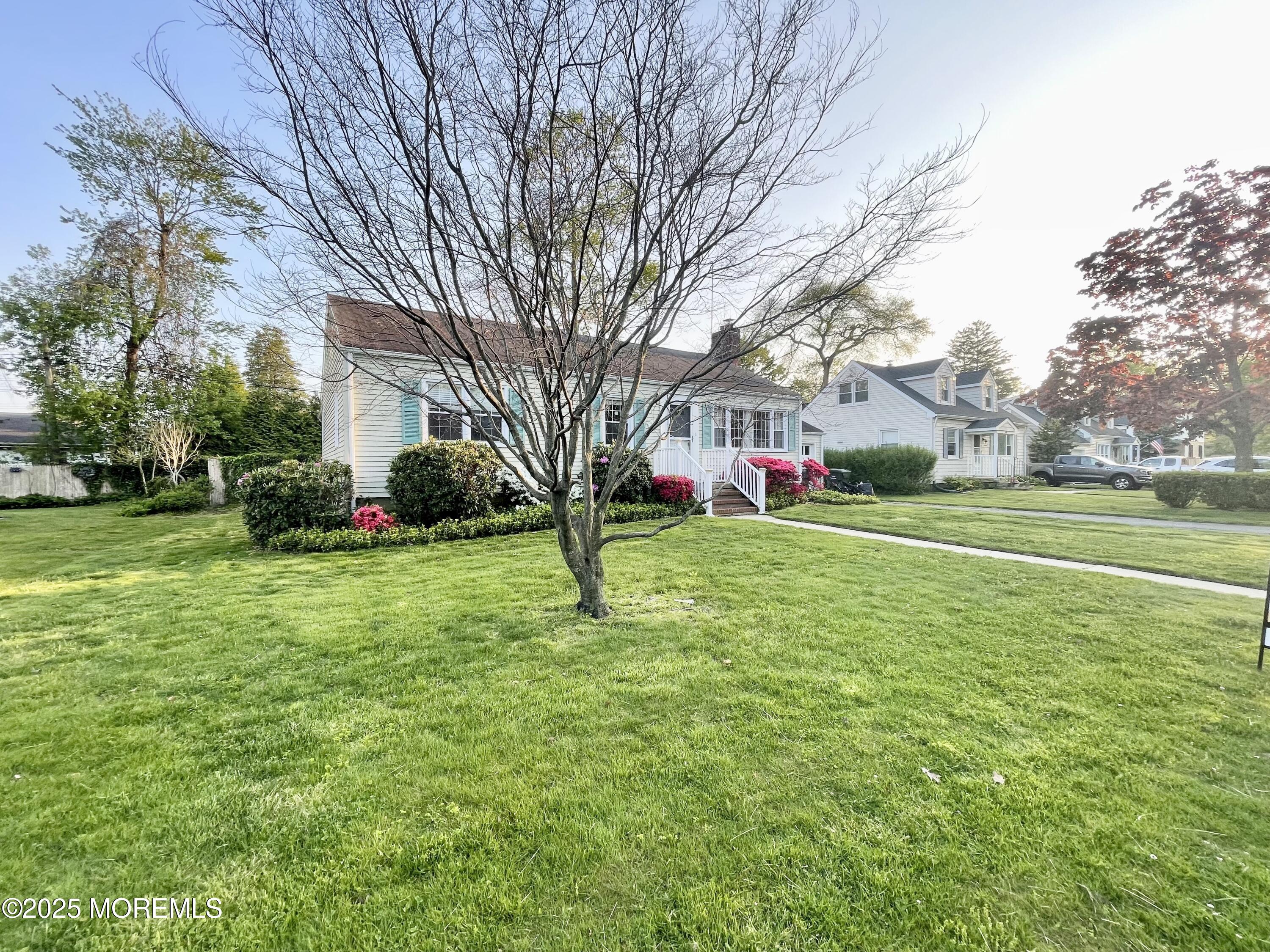 612 Myrtle Avenue