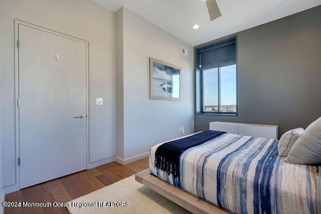 601 Bangs Avenue, 707