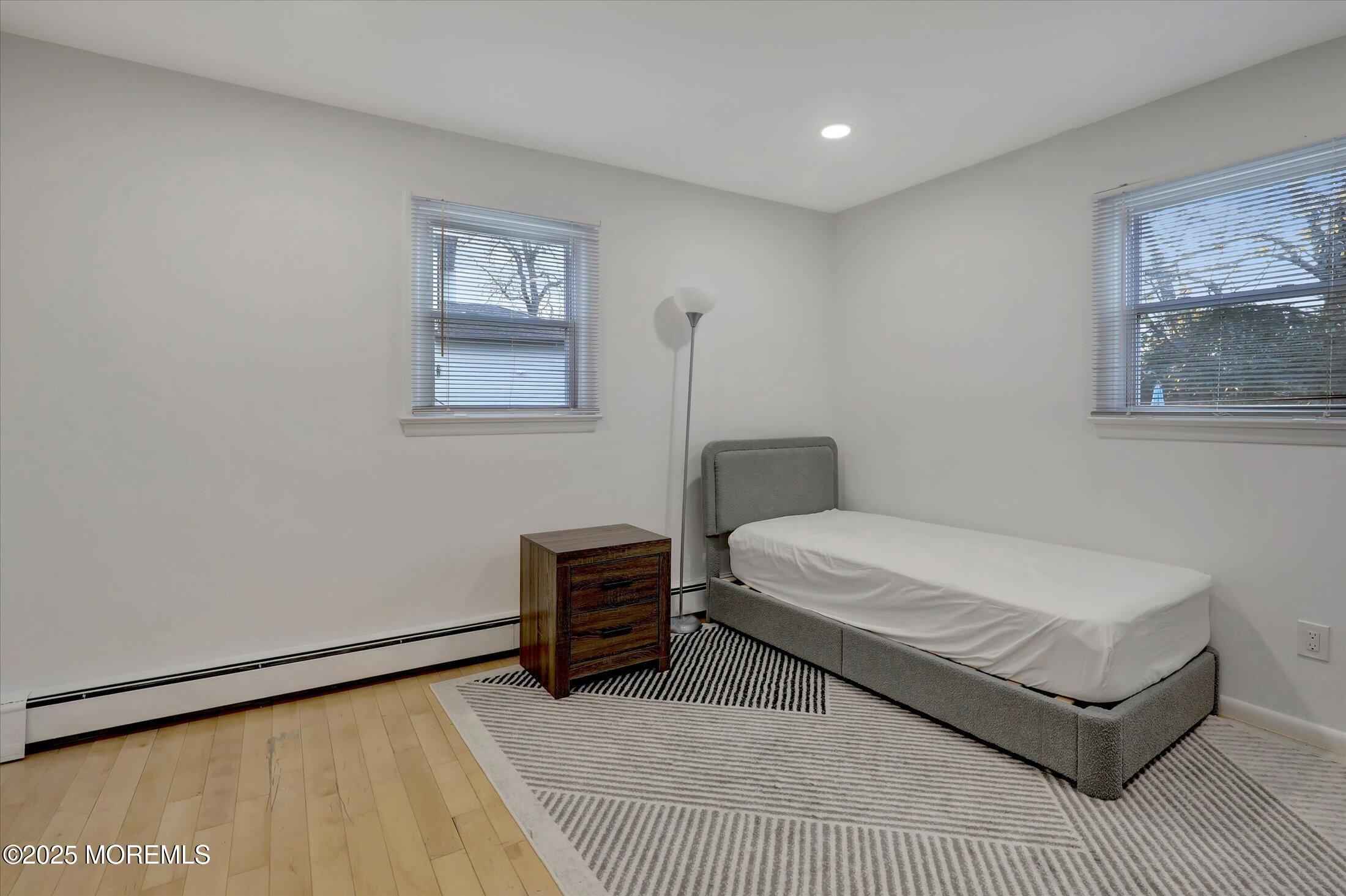 210 Larchwood Avenue