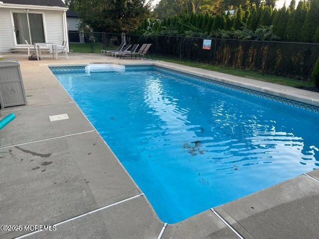 210 Larchwood Avenue