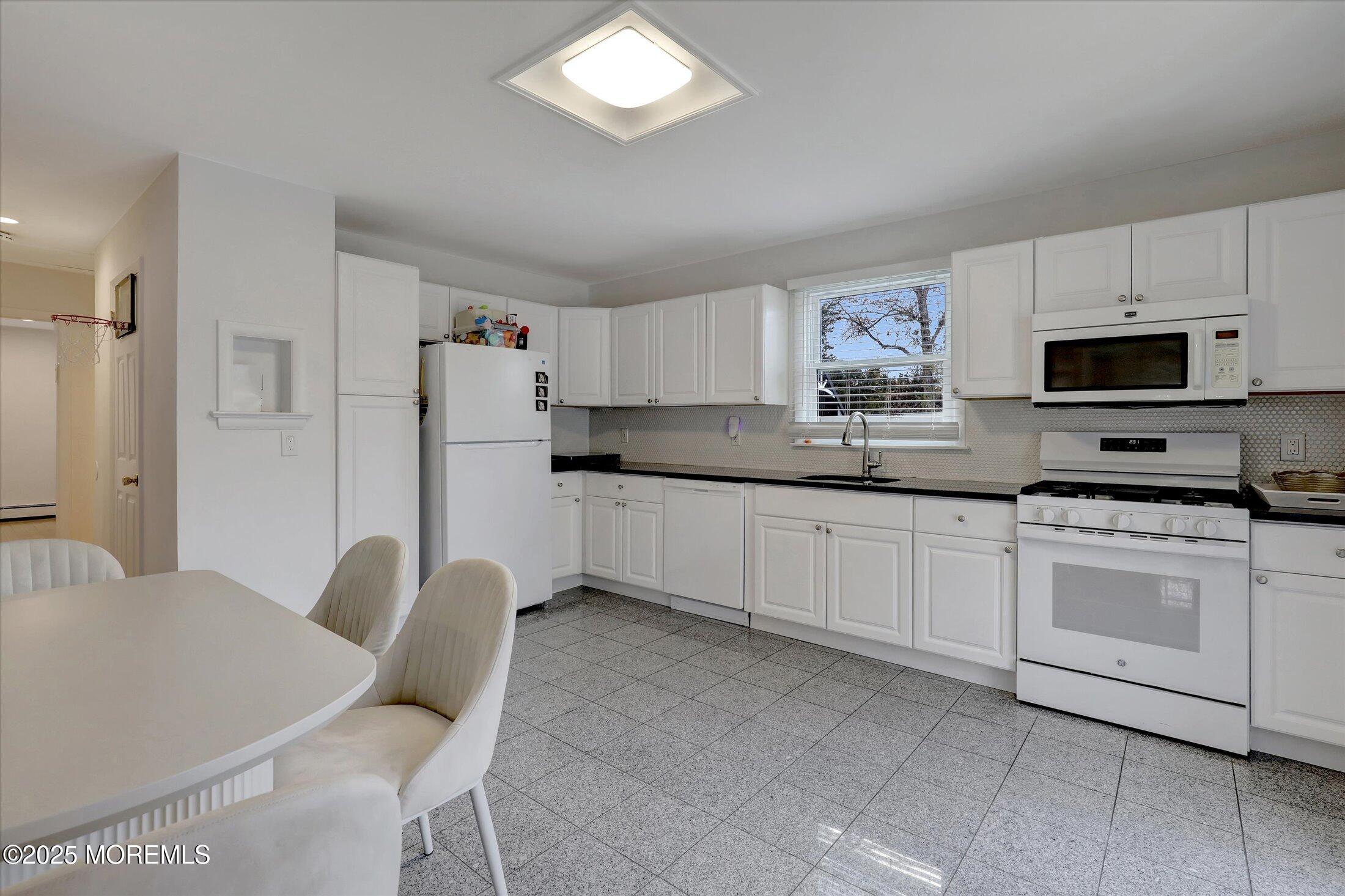 210 Larchwood Avenue