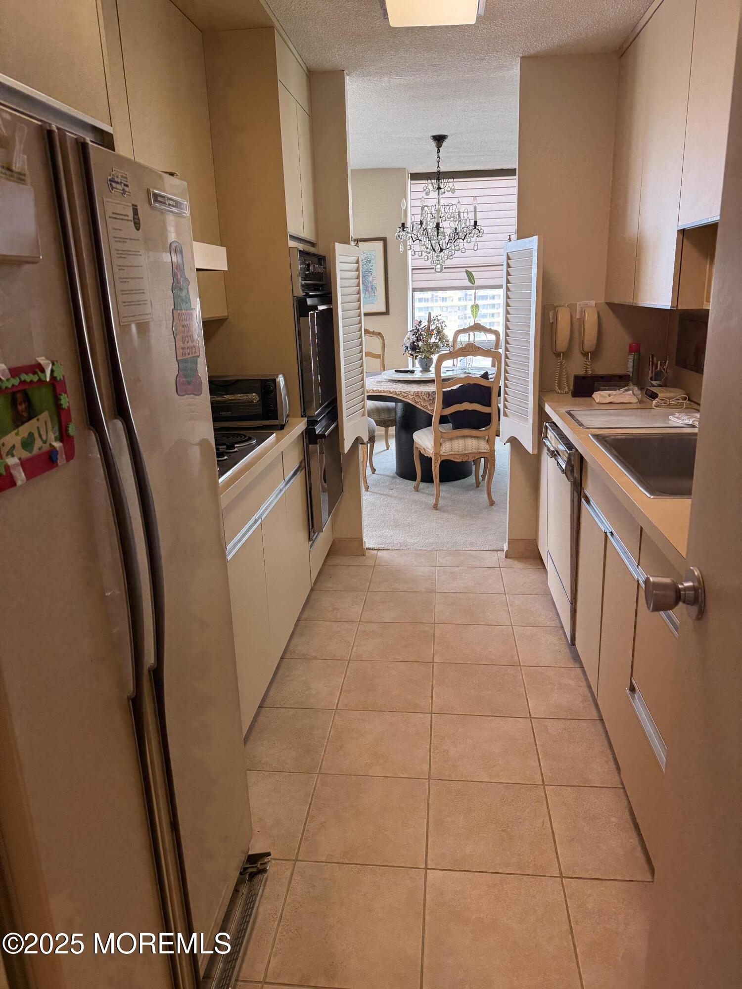 787 Ocean Avenue 1414