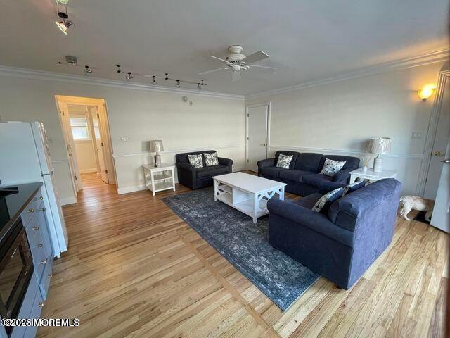 590 Ocean Avenue N 10