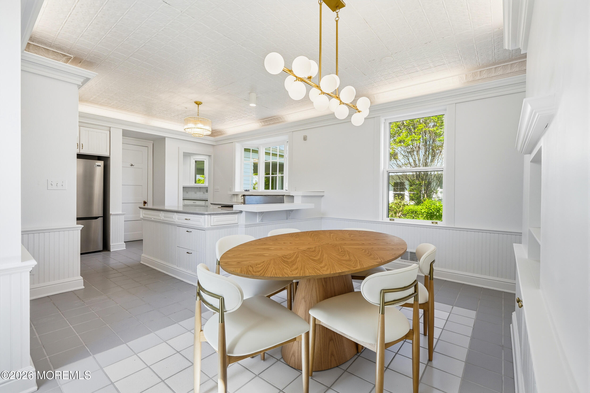 211 Cedar Avenue