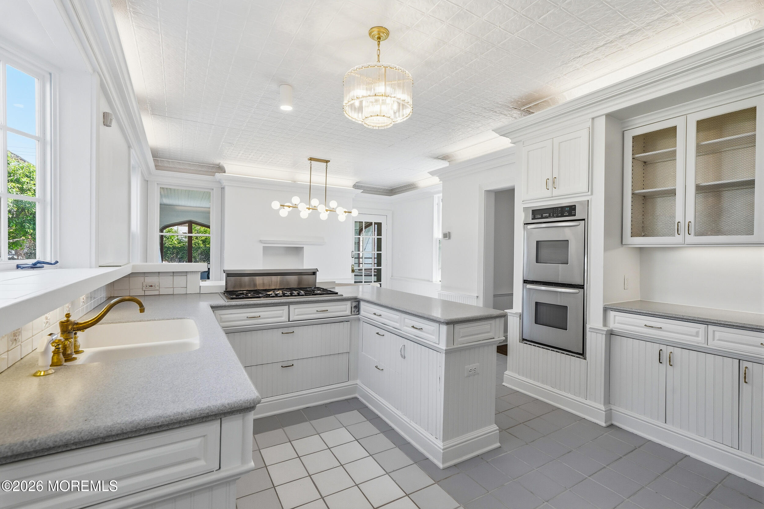 211 Cedar Avenue