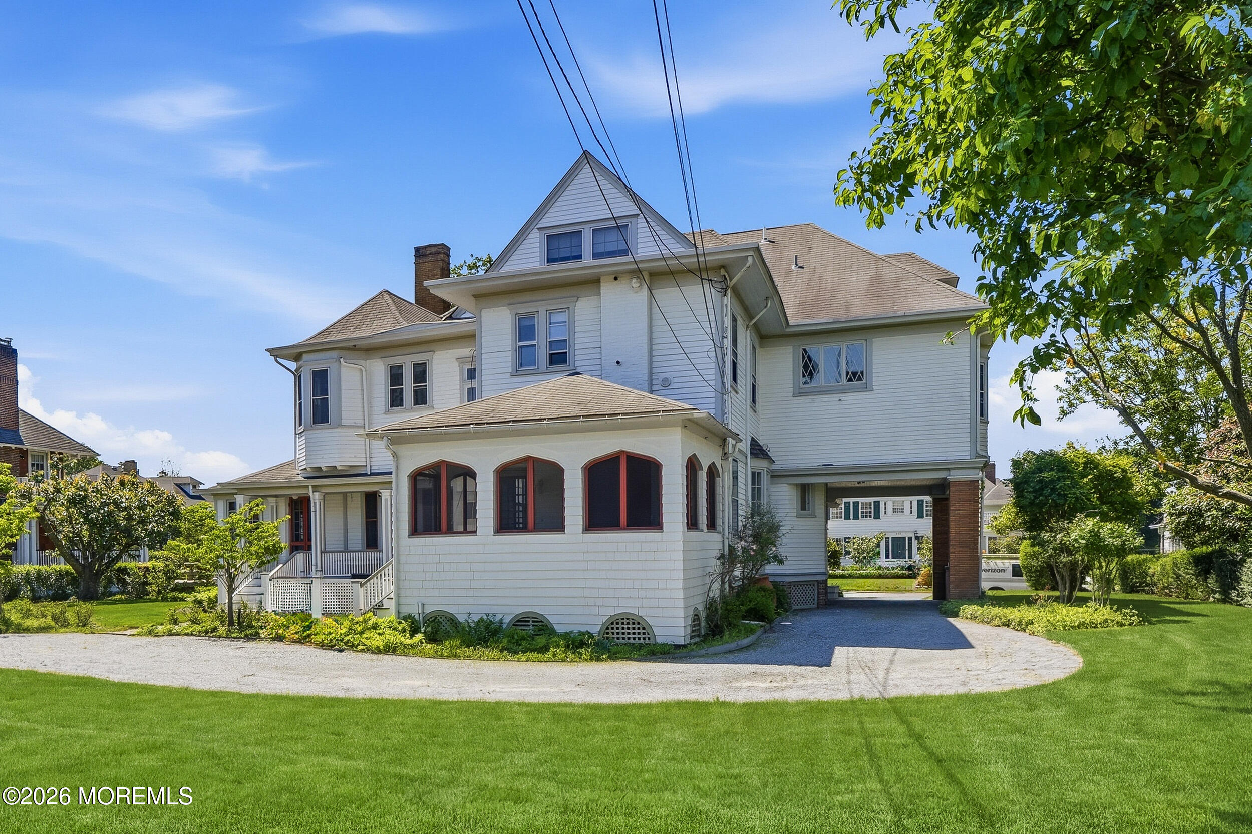 211 Cedar Avenue