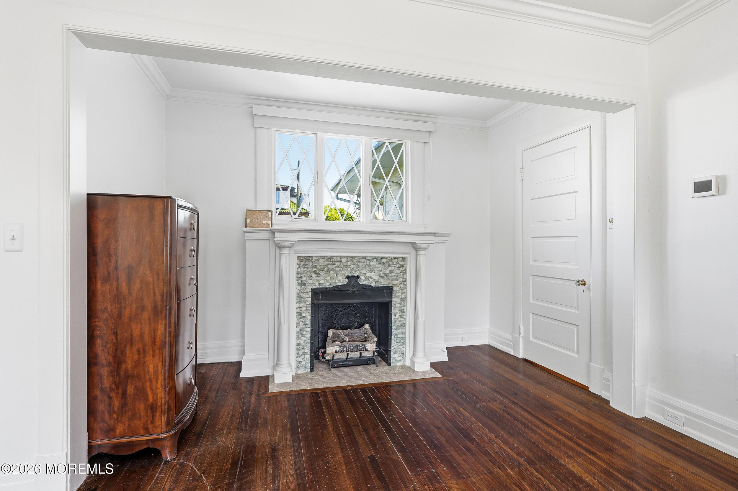 211 Cedar Avenue