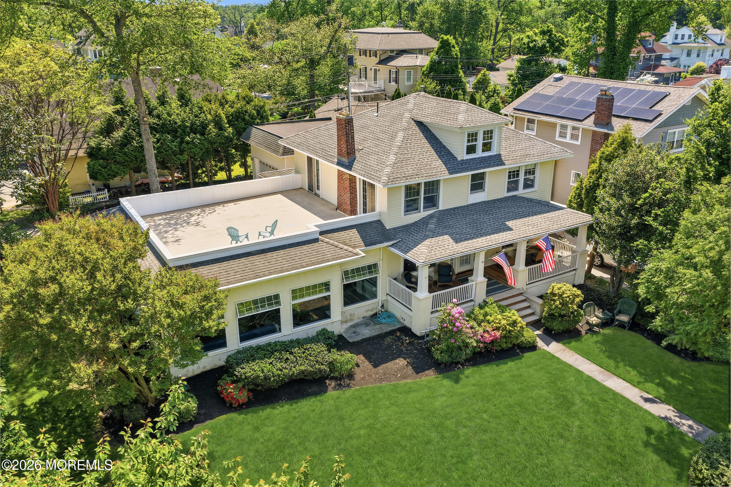 302 Grassmere Avenue