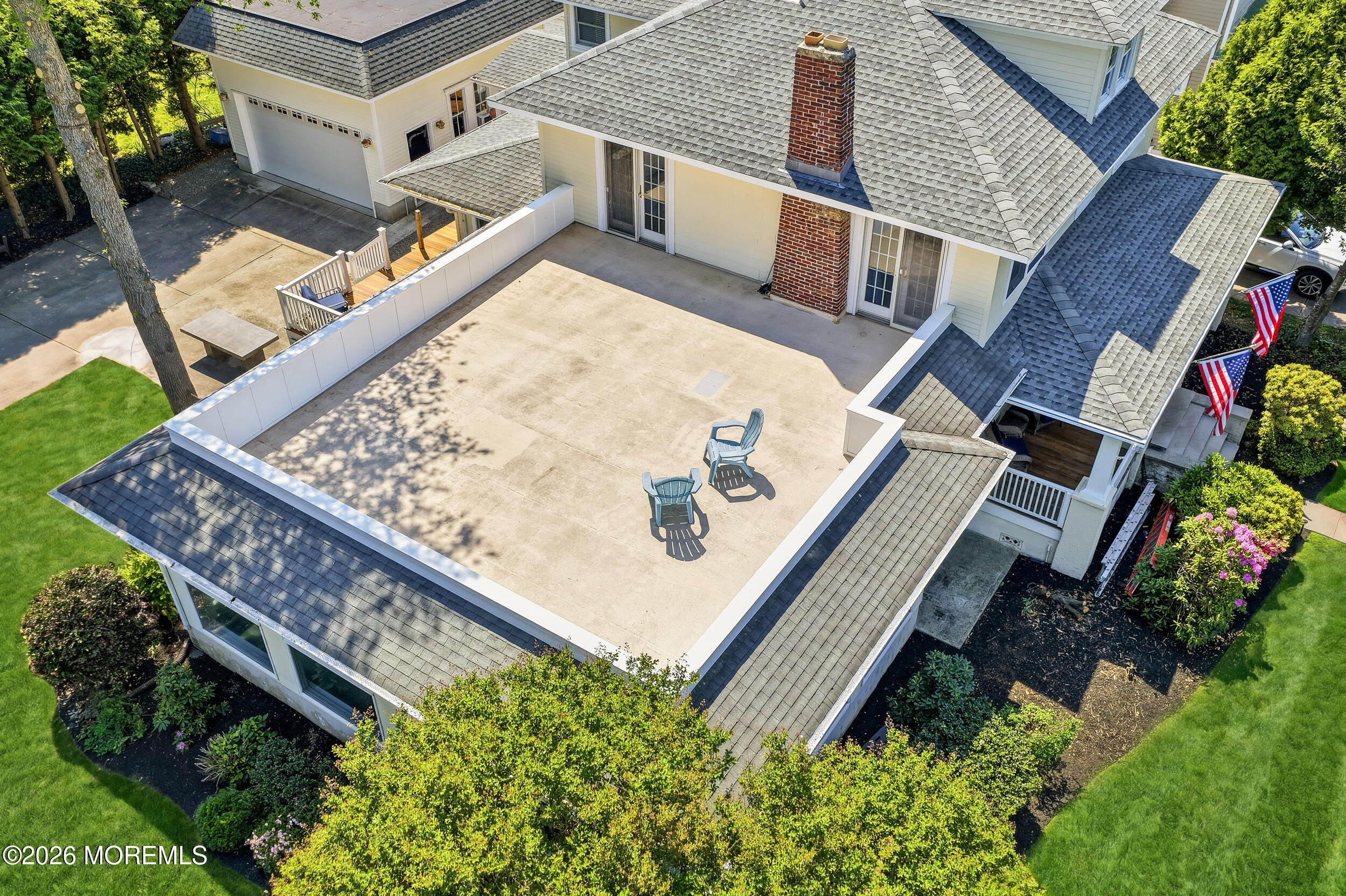302 Grassmere Avenue