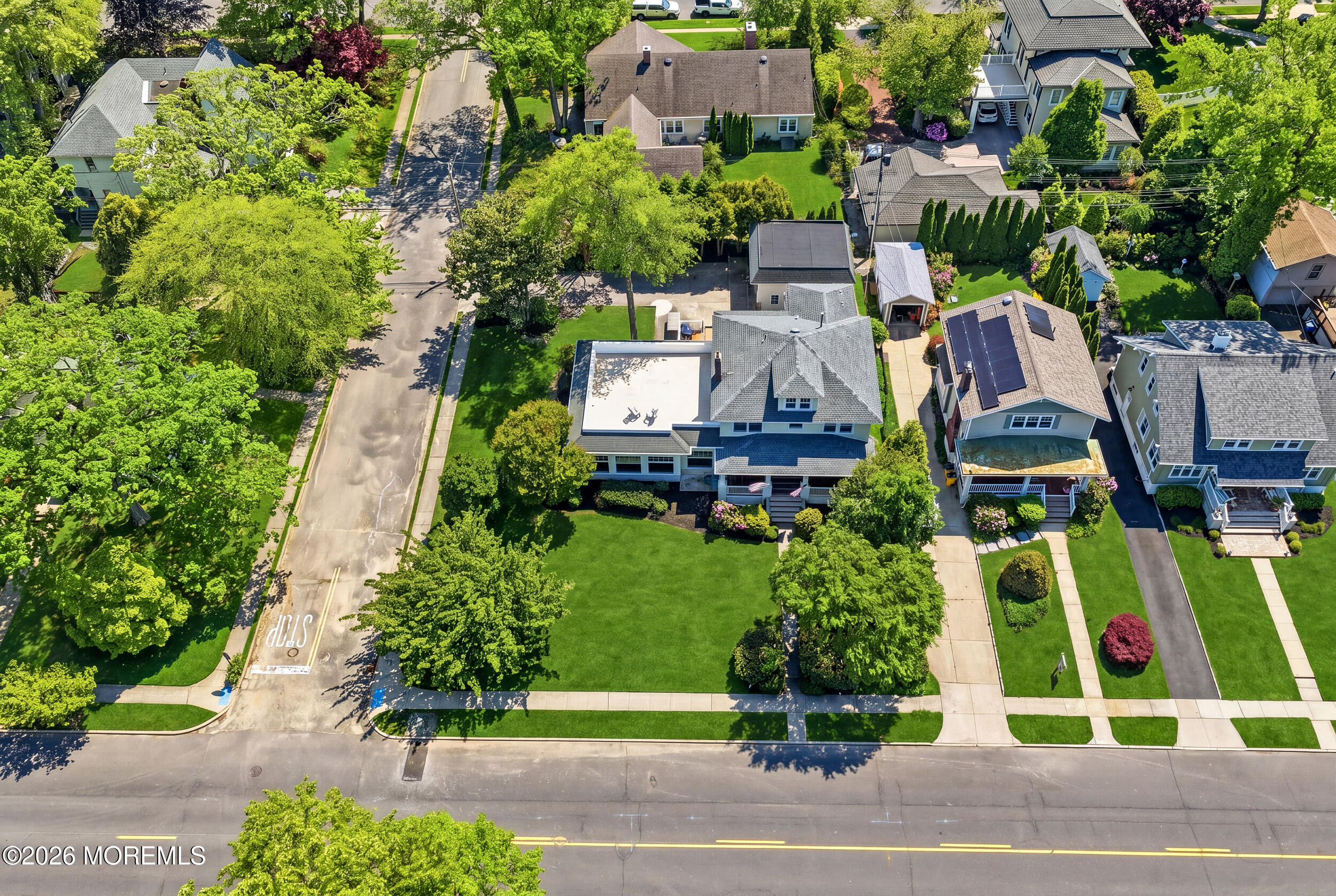 302 Grassmere Avenue