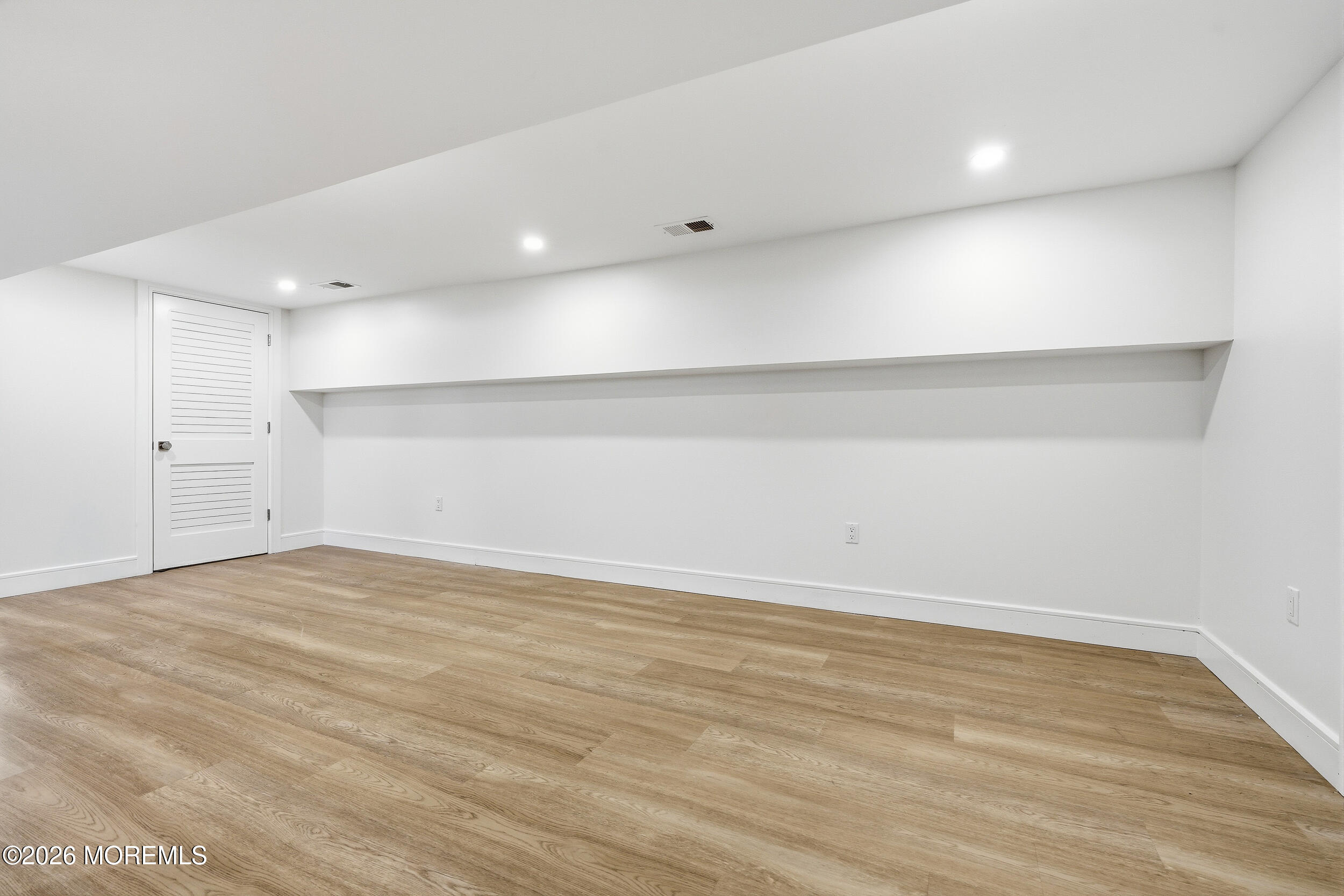 19 Roslyn Drive
